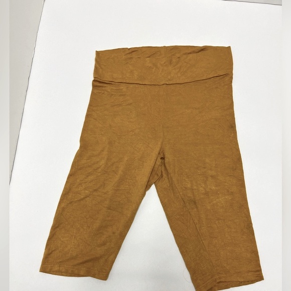 NWOT ⚜️💛⚜️ Laina Rauma mustard color biker shorts size L - Picture 1 of 11